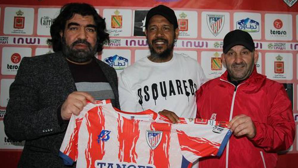 رسميا/ المغرب التطواني يعين هشام اللويسي مدربا للفريق خلفا لرضا حكم