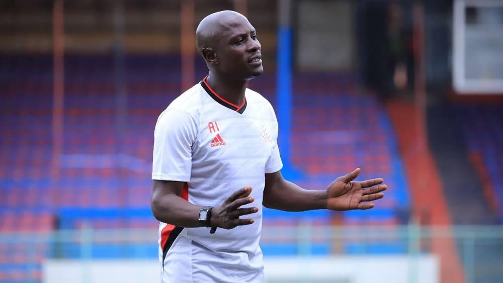 مدرب فايبرز قبل مواجهة الرجاء: "أثق في اللاعبين والجودة والعمل الجماعي الذي أنشأناه ويمكننا تحقيق ما نريده معًا"