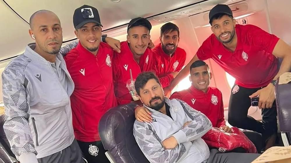 غاريدو يستدعي 23 لاعبا في رحلة الوداد إلى الكونغو والحسوني أبرز الغائبين