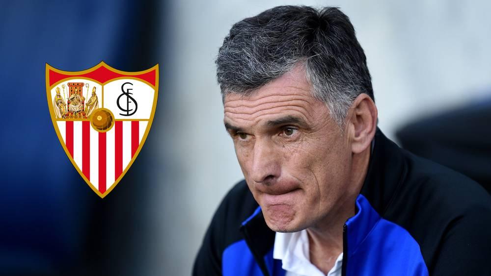 تقارير/ إشبيلية يقرر إقالة سامباولي وتعويضه بخوسيه مينديليبار