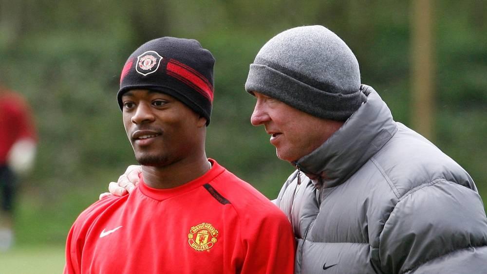 إيفرا عن أول لقاء مع فيرغسون: "شعرت كأنني في مقابلة مع الـ'FBI'.. سألني هل تشرب الخمر هل تحب الخروج ليلا؟"