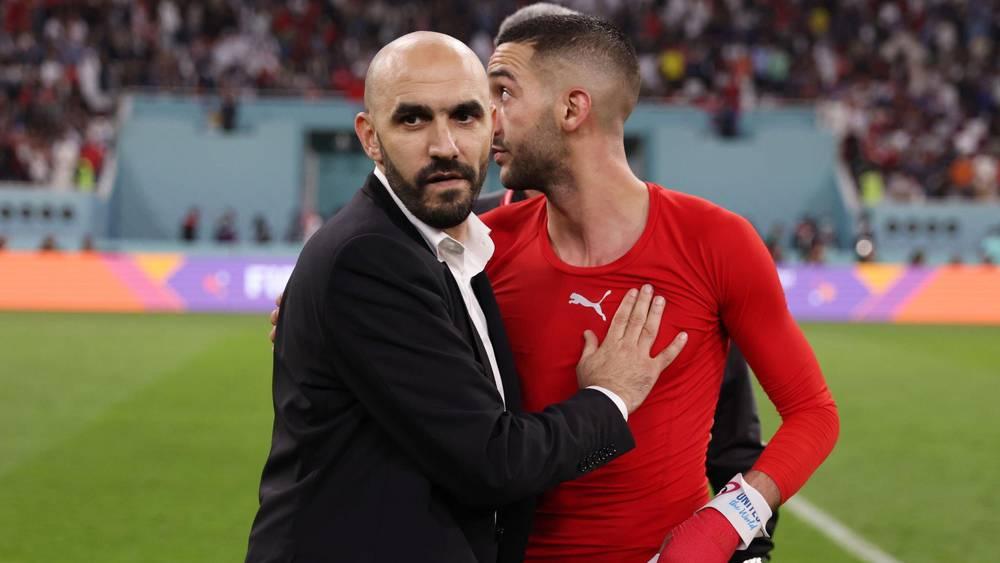 الركراكي: "كنت أفكر في وضع زياش في الوسط منذ مدة وجربت بعض الخطط اليوم قبل 'الكان' لأن الوقت كان مناسبا"