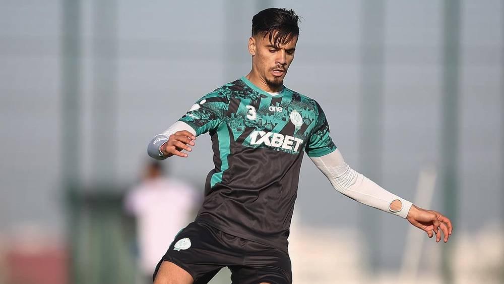 بن تايك: "نحن الرجاء مستعدون لمواجهة أي خصم في الدور ربع النهائي لدوري الأبطال ولن أتحدث عن مباراة الديربي الآن"