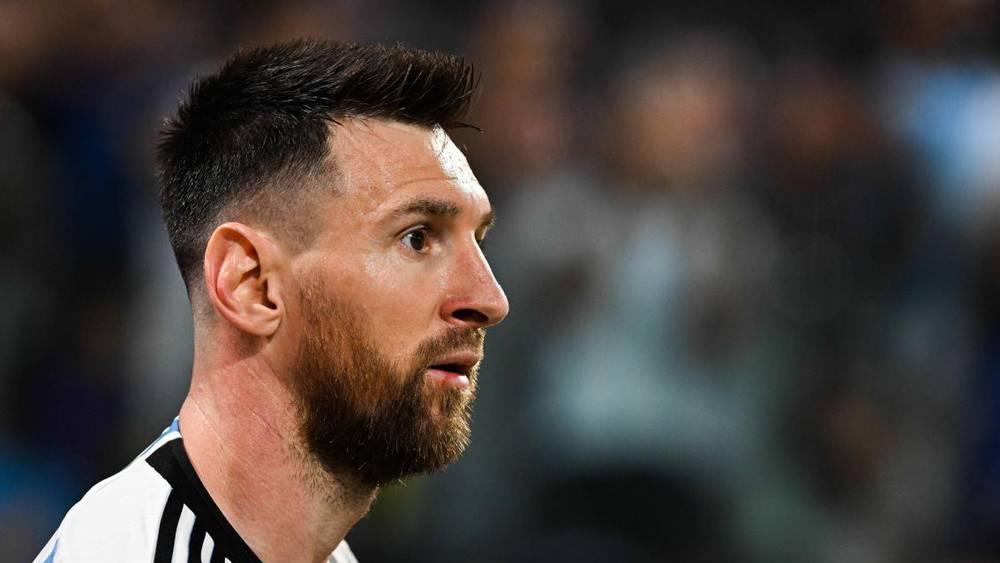 نائب رئيس برشلونة: "العشق بين ميسي ونادينا متبادل والقدر يجعلك تعود حيث يجب أن تكون"