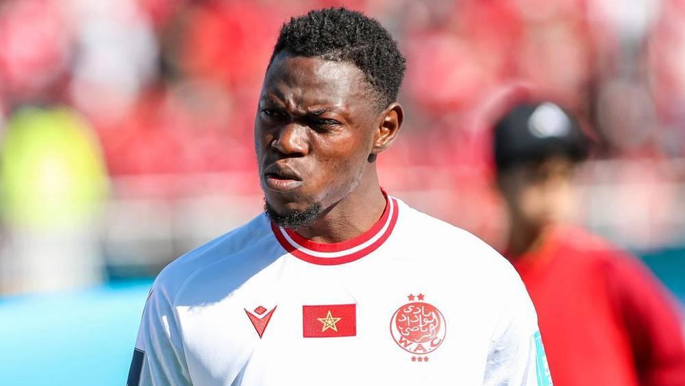 زولا: "جاهزون لتحقيق الفوز أمام شبيبة القبائل ونسعى لتصدر المجموعة"