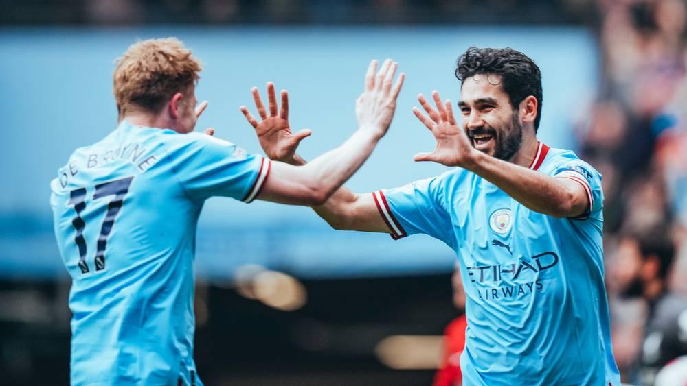 مانشستر سيتي "يكتسح" ليفربول بـ"رباعية" في الدوري الإنجليزي