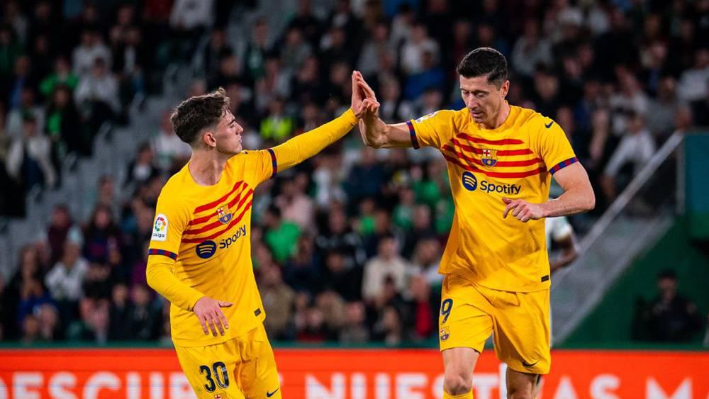 برشلونة يواصل التقدم نحو استعادة لقب الدوري الإسباني