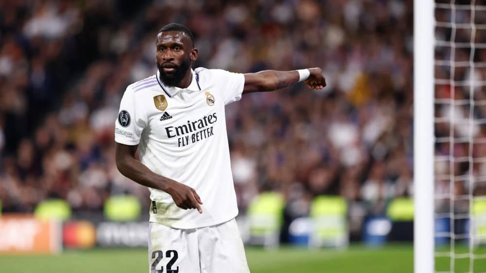 روديغير يحذر زملاءه في ريال مدريد من تشيلسي