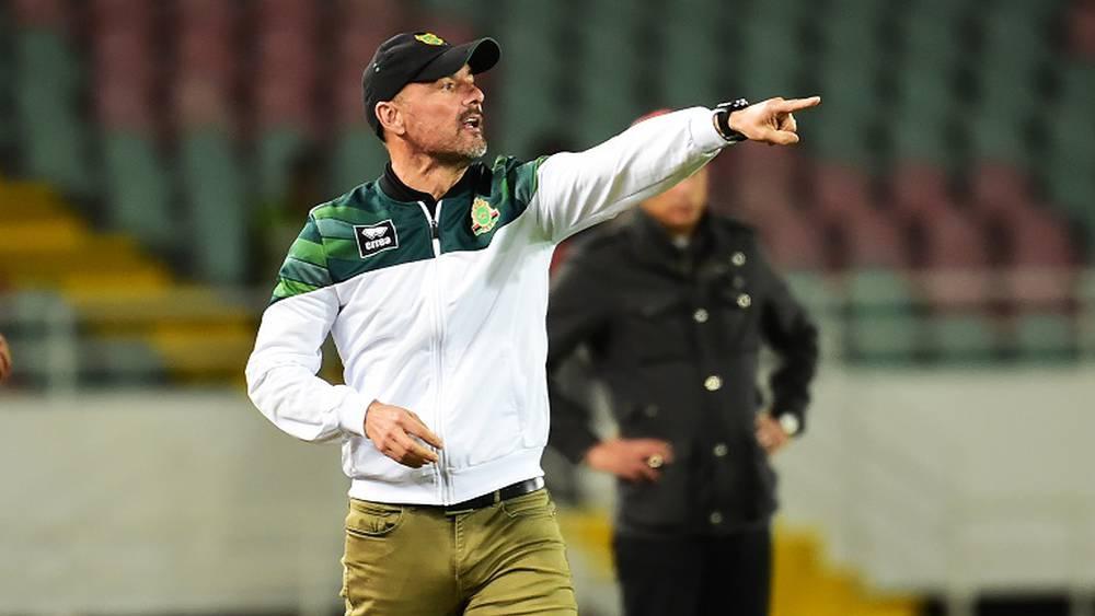 دا كروز: "فريقنا يتوفر على مجموعة متكاملة وأسماء قادرة على تقديم الإضافة أمام الاتحاد الليبي"