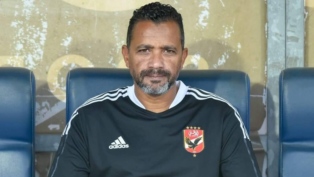 قمصان (مساعد مدرب الأهلي): "نستعد بقوة لمواجهة الرجاء وحضور 52 ألف متفرج سيمنحنا دافعا كبيرا"