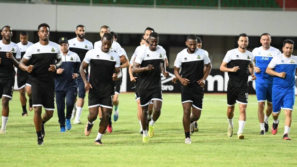 دا كروز يبرمج معسكرا إعداديا مغلقا للجيش الملكي استعدادا لمباراة الإياب أمام اتحاد العاصمة