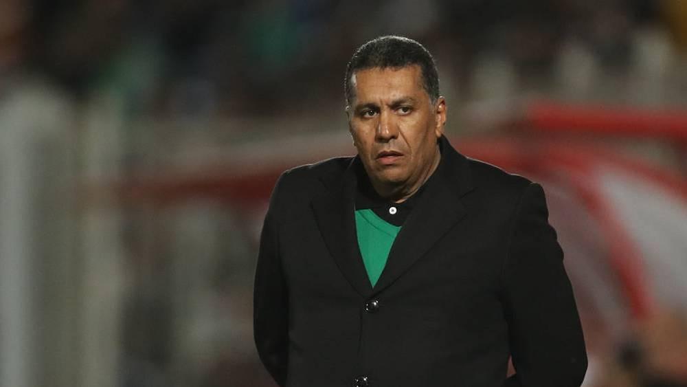 الطاوسي: "الرجاء مطالب بالظهور بأفضل مستوى أمام الأهلي لتحقيق التأهل"