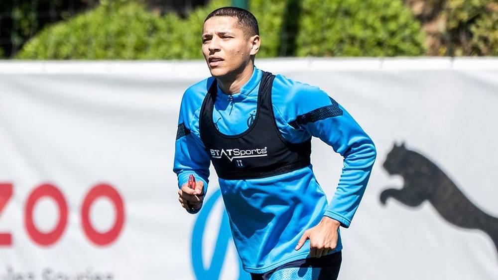 حارث يسجل حضوره في الحصة التدريبية لمارسيليا استعدادًا لمواجهة أوكسير في الدوري الفرنسي