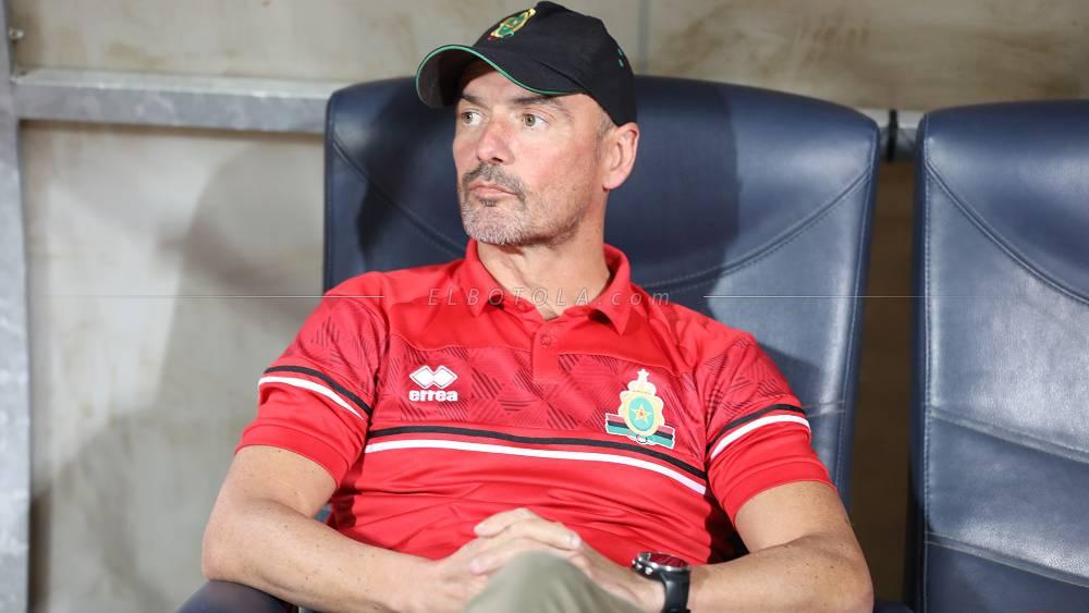 دا كروز: "الجيش الملكي يحترم كل الخصوم ولا يهاب أحدا.. سنلعب بذكاء غدا مع رغبة تحقيق التأهل للنصف"