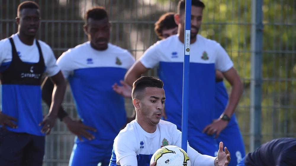 الجيش الملكي يُنهي استعداداته لملاقاة اتحاد العاصمة بإجرائه آخر حصة تدريبية