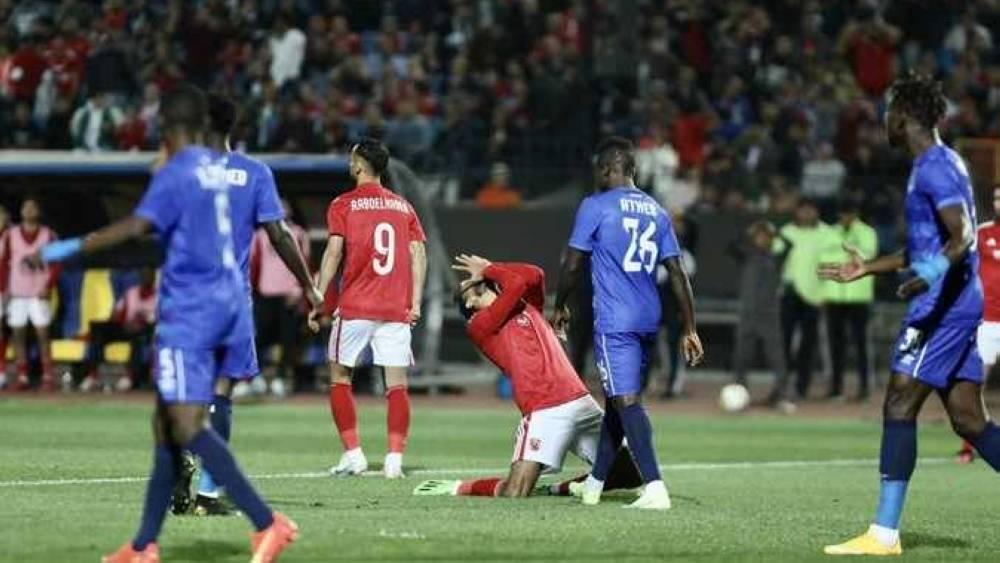 الكاف يتجه للإفراج عن عقوباته في حق الأهلي المصري بسبب أحداث مباراة الهلال السوداني في ملعب القاهرة