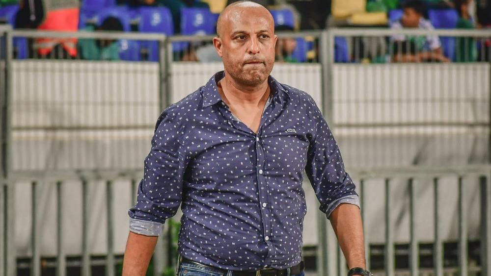 طارق مصطفى: "الوداد والأهلي من أكبر الفرق في أفريقيا والمباراة بينهما ستكون متكافئة"