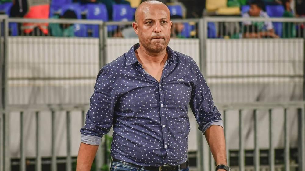 طارق مصطفى: "أنا مستمر مع أولمبيك آسفي ولا أفكر في أي عروض وهدفي إنهاء الموسم في ترتيب ممتاز"