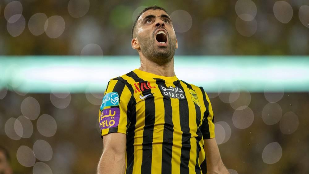 حمد الله يحصد لقب "هداف" دوري روشن السعودي للمرة الثالثة برصيد 21 هدفا