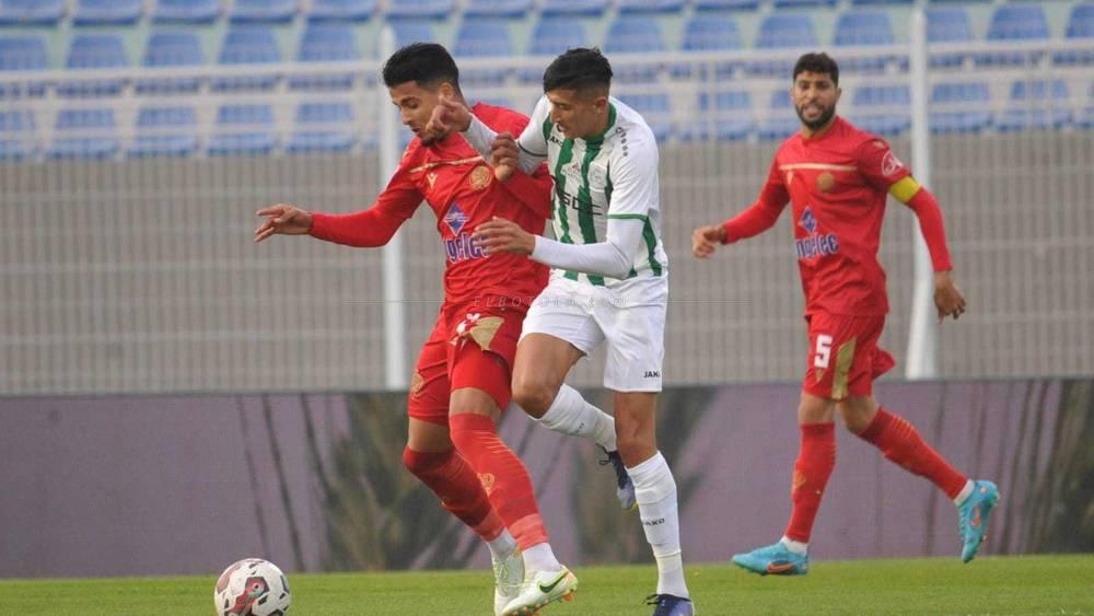 لجنة التأديب تُغرّم الدفاع الجديدي والوداد مبلغ 27 ألف درهم بسبب الشهب الاصطناعية والإنذارات بعد لقاء ربع نهائي كأس العرش