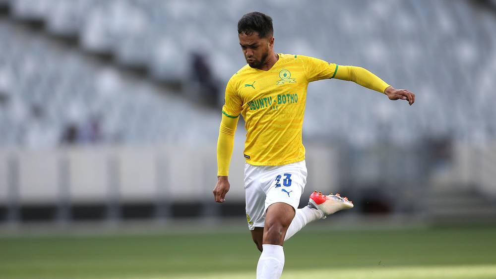 وكيل أعمال "دومينغو" لاعب سان داونز يؤكد وصوله إلى المغرب غدا السبت للتفاوض مع الرجاء الرياضي