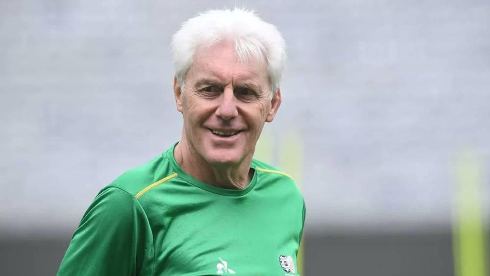 بروس (مدرب جنوب أفريقيا): "المغرب أحد أفضل المنتخبات قاريا بالنسبة لي والفوز أمامه يمنحنا الثقة"