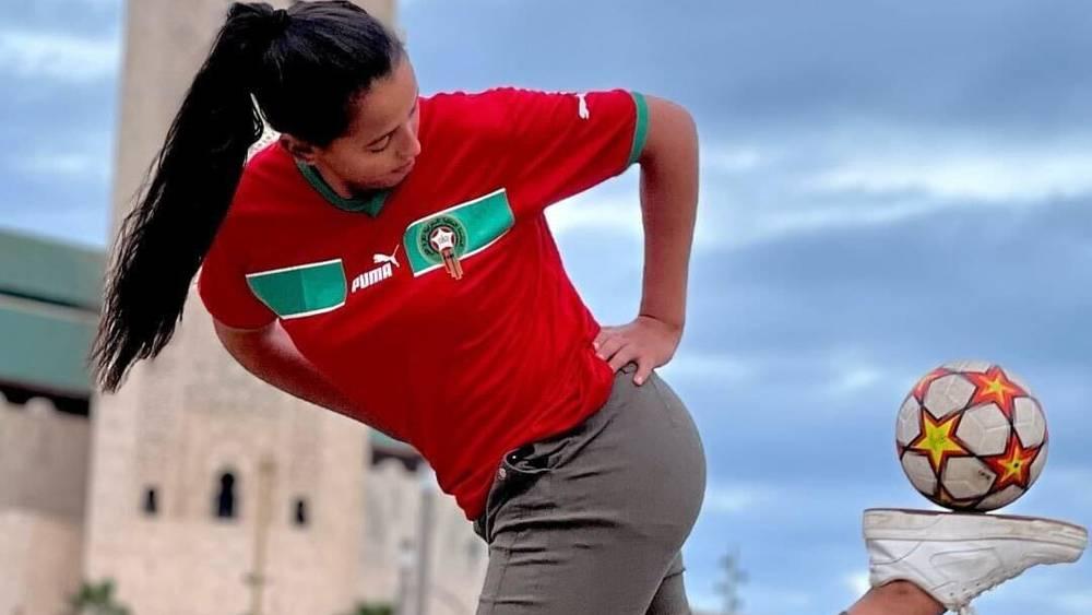 فاطمة الزهراء عكيف (لاعبة المنتخب النسوي لـ'الفوتسال'": "لا شيء سيقف أمام أحلامكم إن تسلحتم بالثقة"