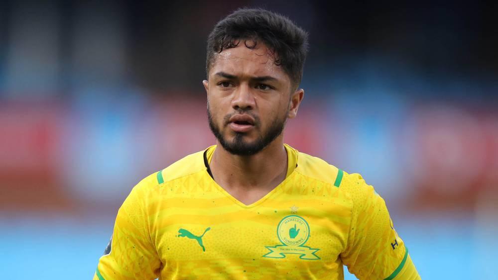 رسميا/ تأكيدا لما سبق ذكره.. الرجاء يعلن تعاقده مع هاشم دومينغو