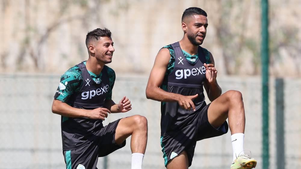 الرجاء يخوض حصة تدريبية صباحية استعدادا لمواجهة الوداد