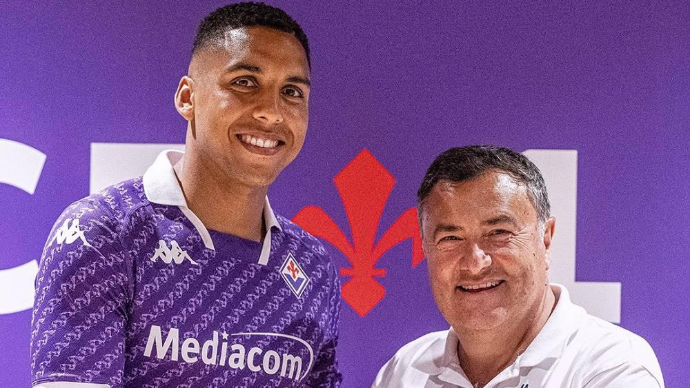 رسميا/ فيورنتينا يقدم الصابيري بعد التعاقد معه في الميركاتو الشتوي الماضي