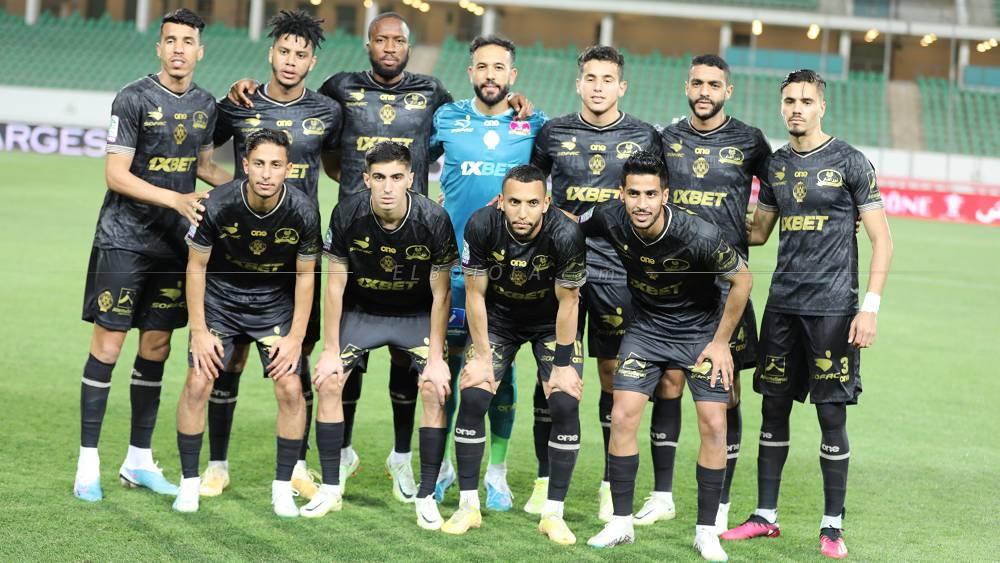 الرجاء يجري حصة تدريبية عشية اليوم بحضور اللاعبين الجدد قبل السفر صوب قطر غدا تأهبا لمواجهة السد وديا