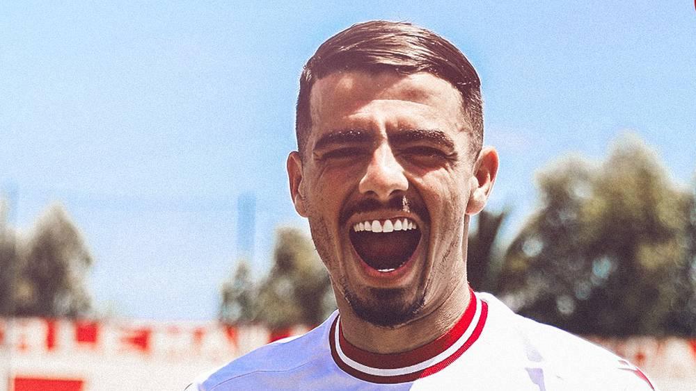 إلياس شتي: "سعيد بالتواجد مع عائلة الوداد وأتمنى إسعاد الجماهير في نهاية الموسم"