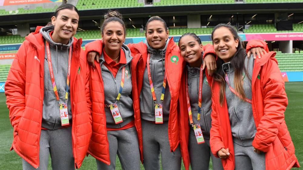 صحافي من إذاعة "BBC" البريطانية يستفز المنتخب المغربي النسوي بسؤال عن تواجد "مثليين جنسيًا" في تشكيلة بيدروس