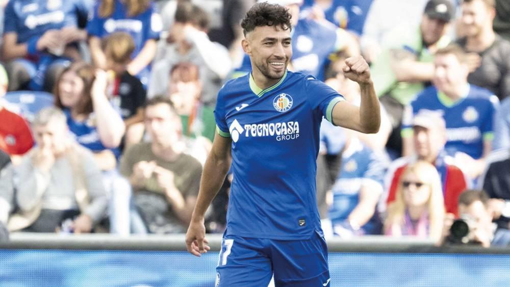 رسميا/ لاس بالماس يعلن تعاقده مع منير الحدادي في صفقة انتقال حر بعد انتهاء عقده مع خيتافي