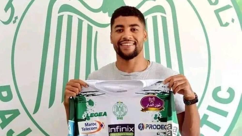 إدارة الرجاء تتجه في الساعات القادمة لتسوية ملف العلمي من أجل رفع المنع وتأهيل اللاعبين الجدد