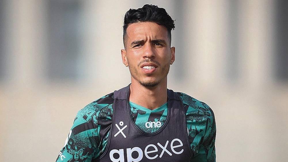 حركاس يعزز قائمة الرجاء الخاصة بمواجهة الوحدة إثر عودته للتداريب بعد تعافيه من الإصابة