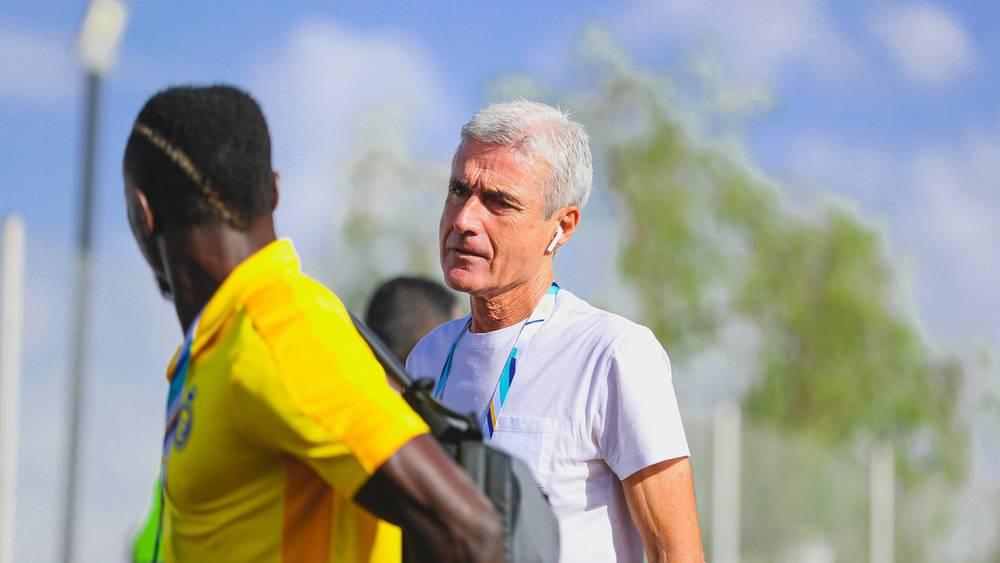 كاسترو مدرب النصر: "الرجاء هو من سيطر في الشوط الثاني ونحن لم تكن لدينا إمكانيات للعب جيدا"