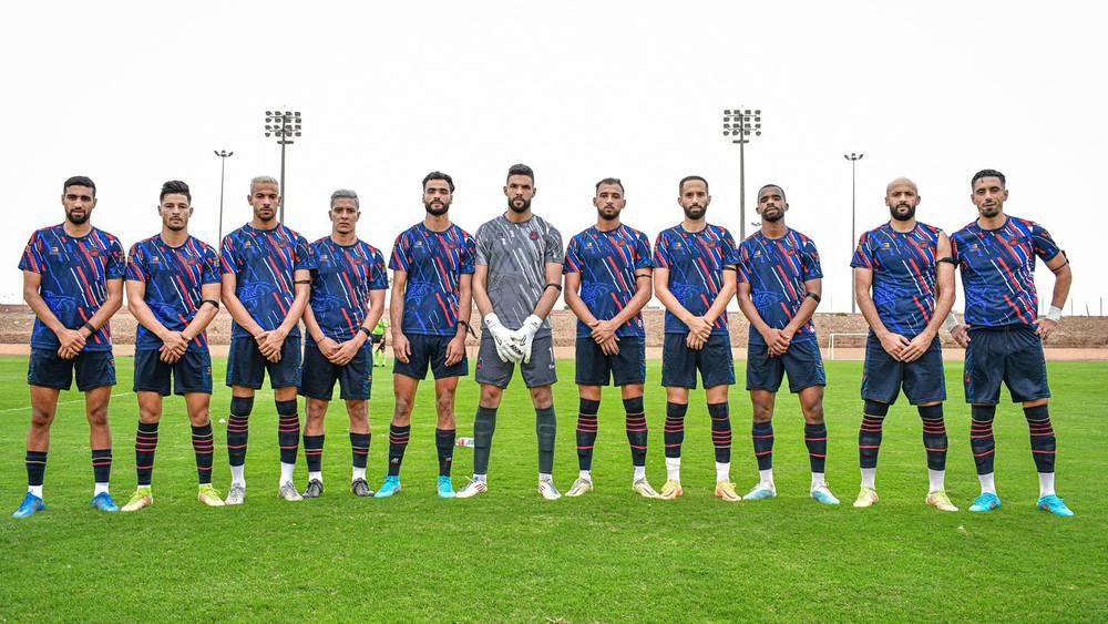 لاعبو وأطر أولمبيك آسفي يرتدون شارات سوداء في ودية شباب بنجرير تضامنا مع الحيداوي