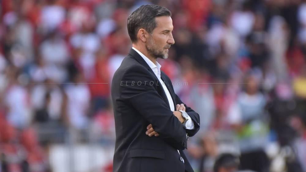 زينباور: "أنوي التتويج رفقة الرجاء بلقبي البطولة وكأس العرش ولدي طرقي للسيطرة على غرفة الملابس"