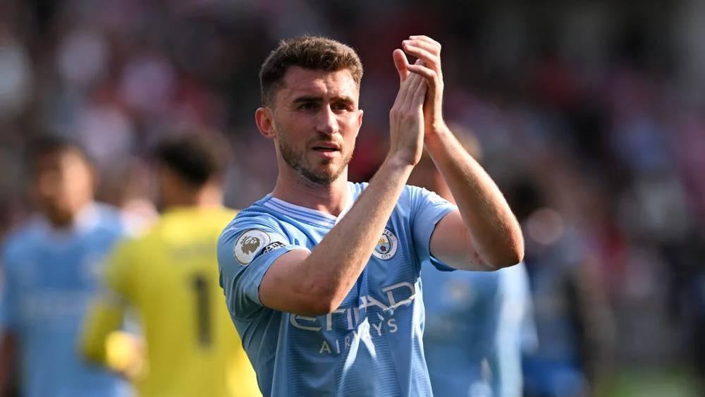 مانشستر سيتي يقبل عرض النصر السعودي لبيع لابورت