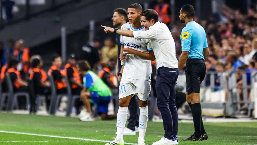 مدرب مارسيليا: "لا نريد أن نخاطر بالاعتماد على حارث كثيرا ونحاول التأكد من أن يكون متاحا بنسبة ٪100 في أقرب وقت ممكن"