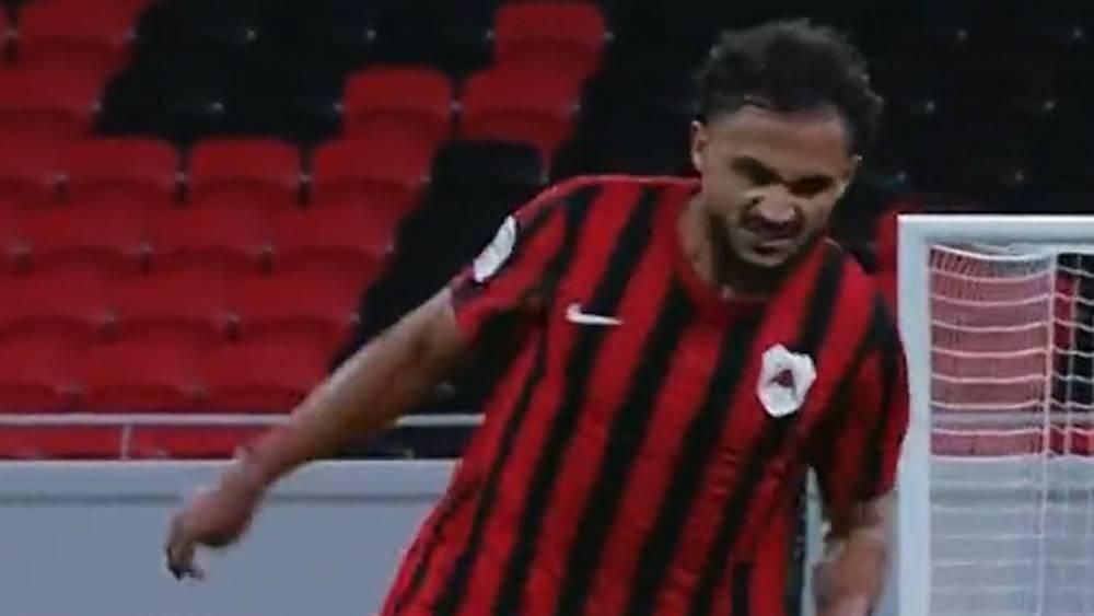 بوفال يغادر الملعب مصابا في مباراة الريان أمام نادي قطر