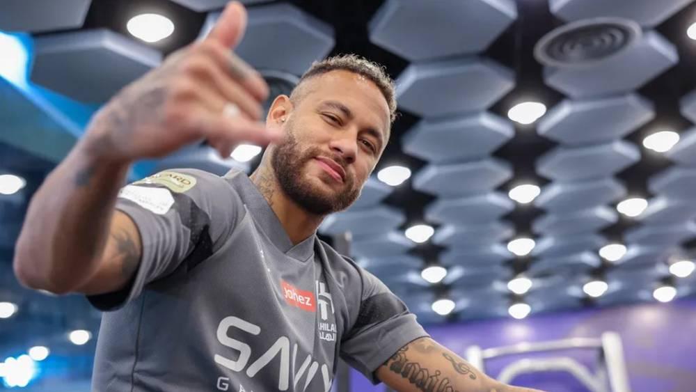 نيمار يخوض مباراته الأولى بقميص الهلال في مواجهة اتحاد جدة يوم الجمعة المقبل