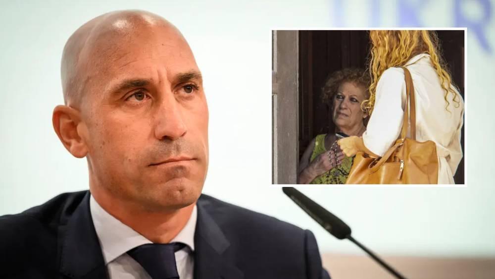 نقل والدة روبياليس إلى المستشفى بعد تدهور حالتها الصحية إثر دخولها في "إضراب عن الطعام"!