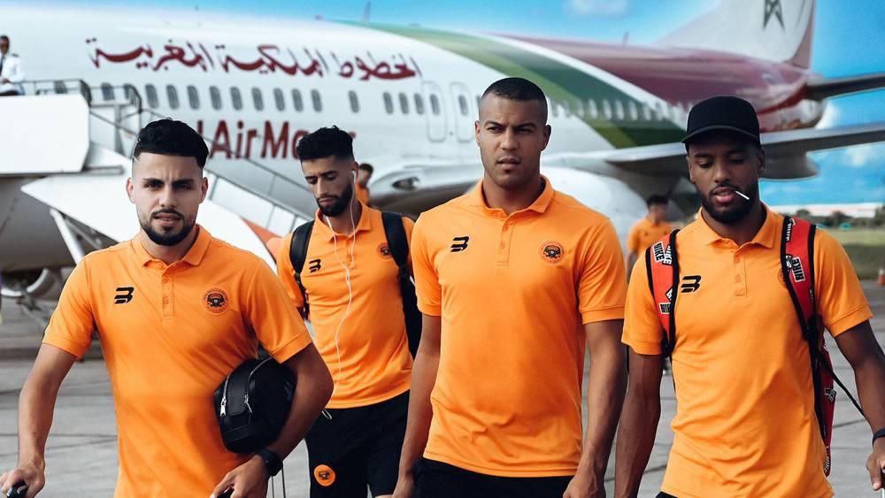 بعثة نهضة بركان تحط الرحال بنيجيريا تأهبا لمواجهة "بندل إنشورانس" في كأس الكونفدرالية