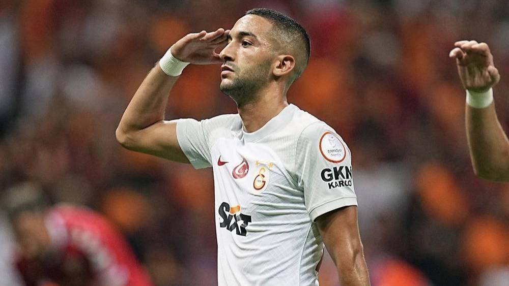 تقارير/ حكيم زياش يغيب عن مواجهة غلطة سراي وإسطنبول سبور بسبب "شد عضلي"