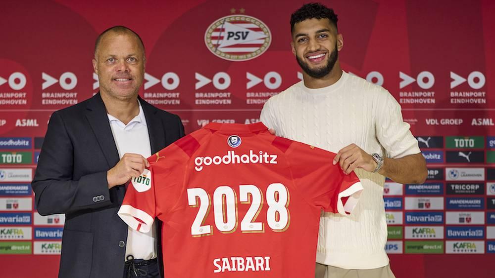 رسميا/ إسماعيل الصيباري يجدد مقامه في بي إس في إيندهوفن حتى سنة 2028