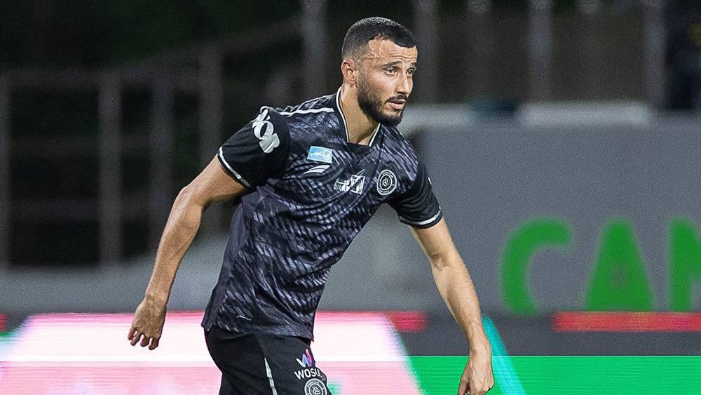 تقارير سعودية/ الجهاز الطبي لنادي الشباب يمنح سايس يومي راحة بسبب الإصابة