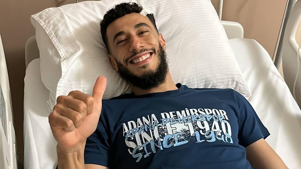 أضنة دمير سبور يطمئن جماهيره على بلهندة بعد نقله للمستشفى: "لقد قضى الليلة هناك تحت المراقبة وهو في حالة جيدة"