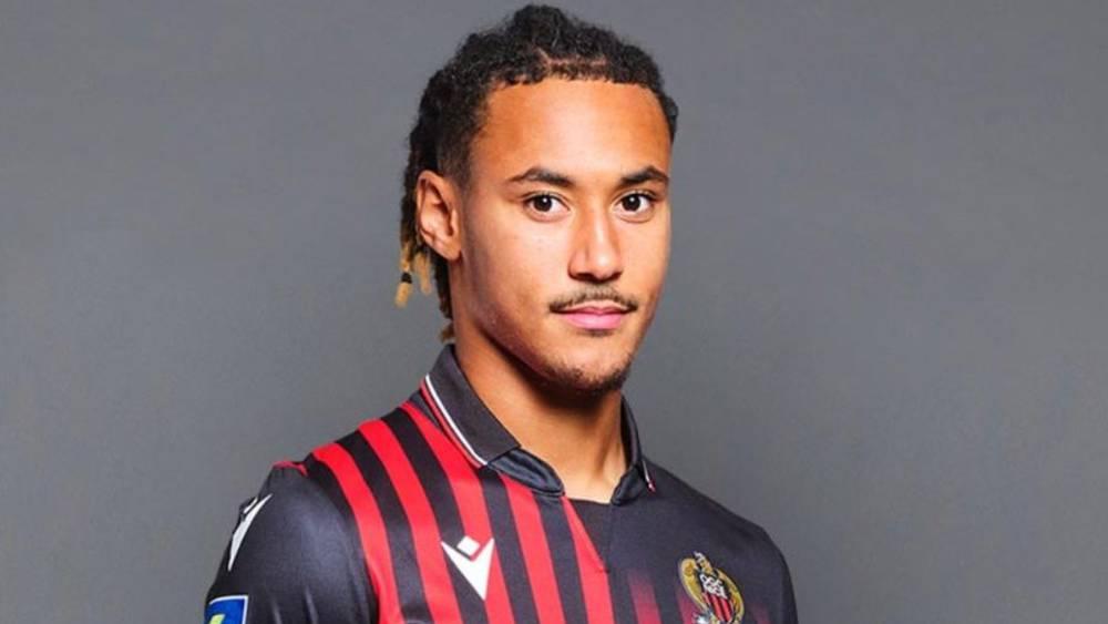 تقارير/ "أليكس بيكا بيكا" لاعب نيس الفرنسي يحاول الانتحار والشرطة تعمل على إقناعه بالعدول عن قراره